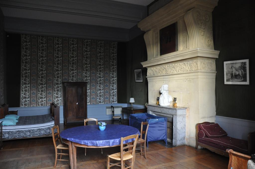 Chateau De Lanquais Bed and Breakfast Εξωτερικό φωτογραφία